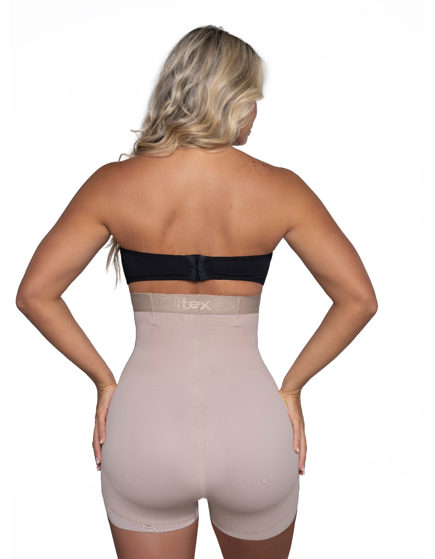 FAJITEX Short Levantacola Talle Alto Ref. 224650