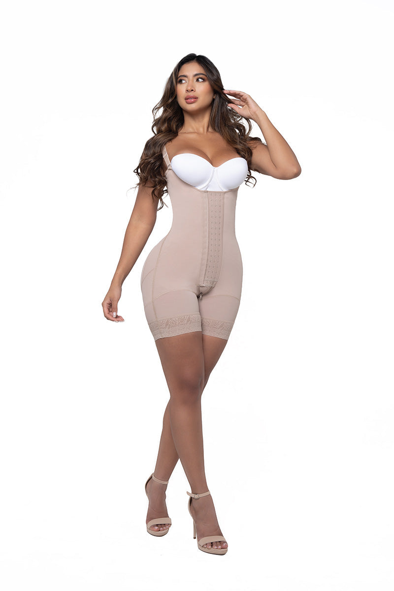FAJITEX Faja corta con cuatro niveles de broches, perfect push up Ref. 022531