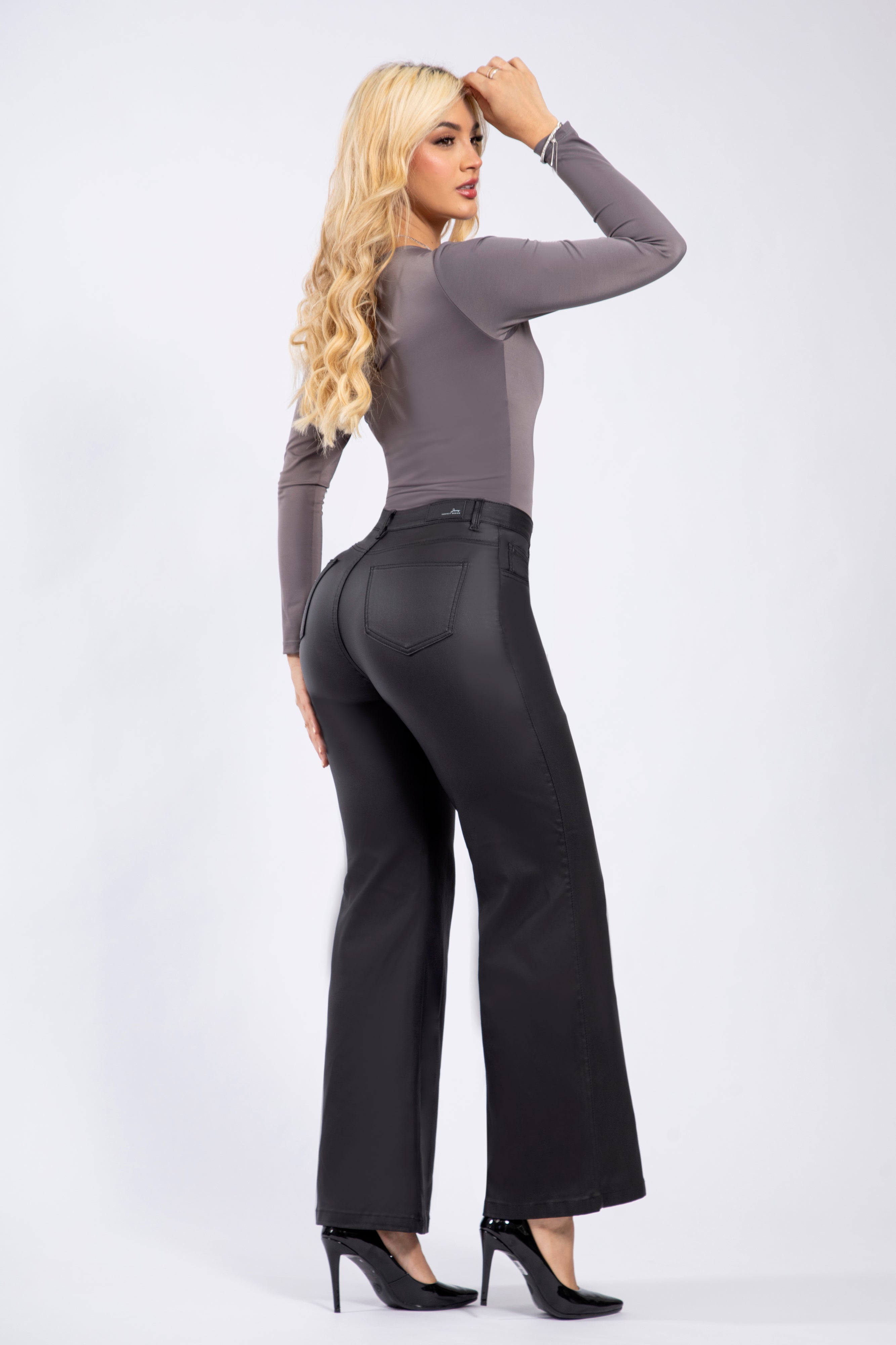 UPFEMME PANTALON CUERO BOTA CAMPANA REF UP-2718