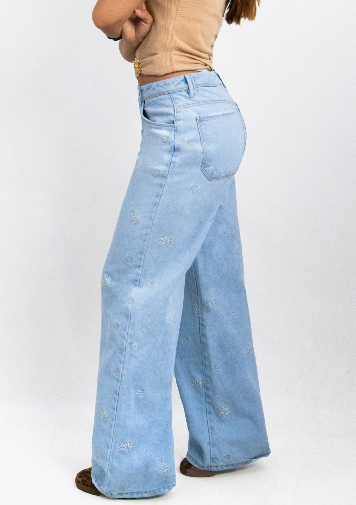 Joy Staz Colombian Jeans Wide Leg Tiro Alto Celeste Holgado con Estampado Laser 716006 Jeans Colombianos