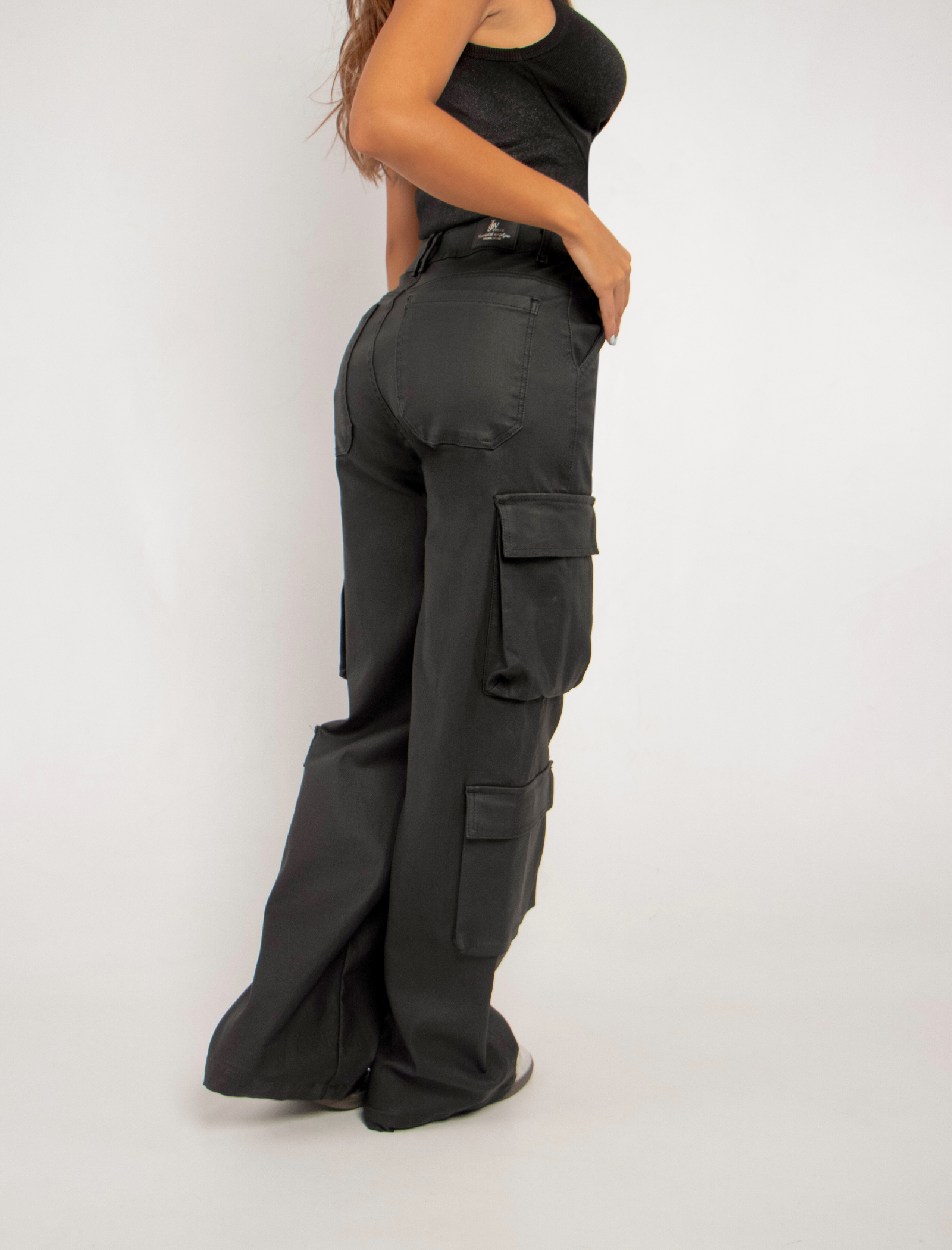 Joy Staz Colombian Jeans Cargo Negro Satinado efecto cuero Ref. 715069 Jeans Colombianos