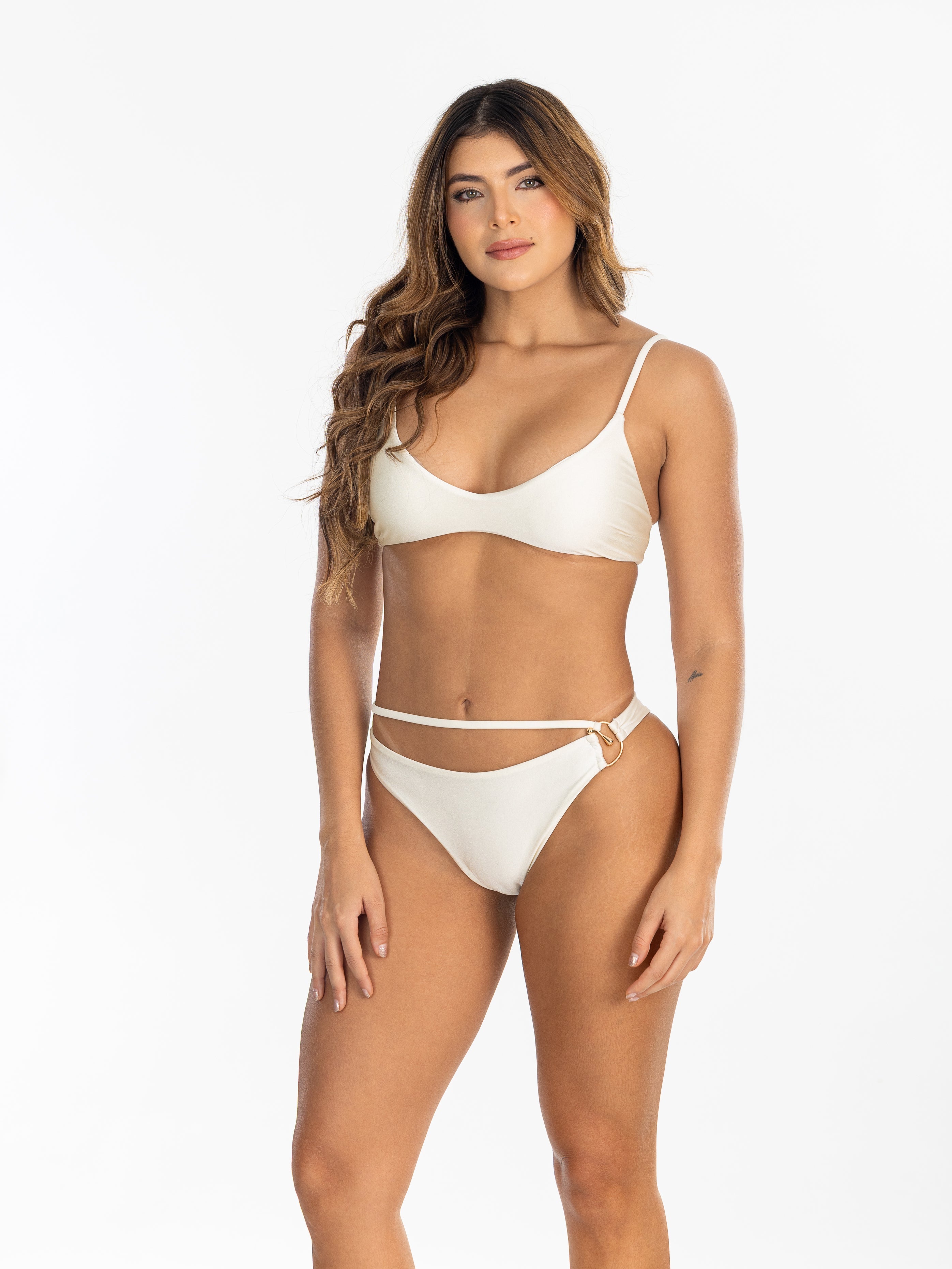 IRGUS Colombian Swimwear Bikini Latin Fit Crema Texturizado REF. 5001 Vestidos de Baño Colombianos