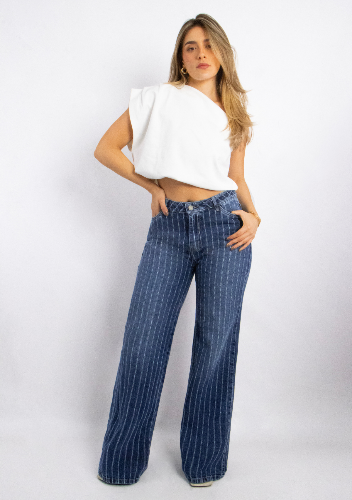 Joy Staz Colombian Jeans Wide Leg Bota Ancha Tiro Alto Líneas Verticales 716003 Jeans Colombianos
