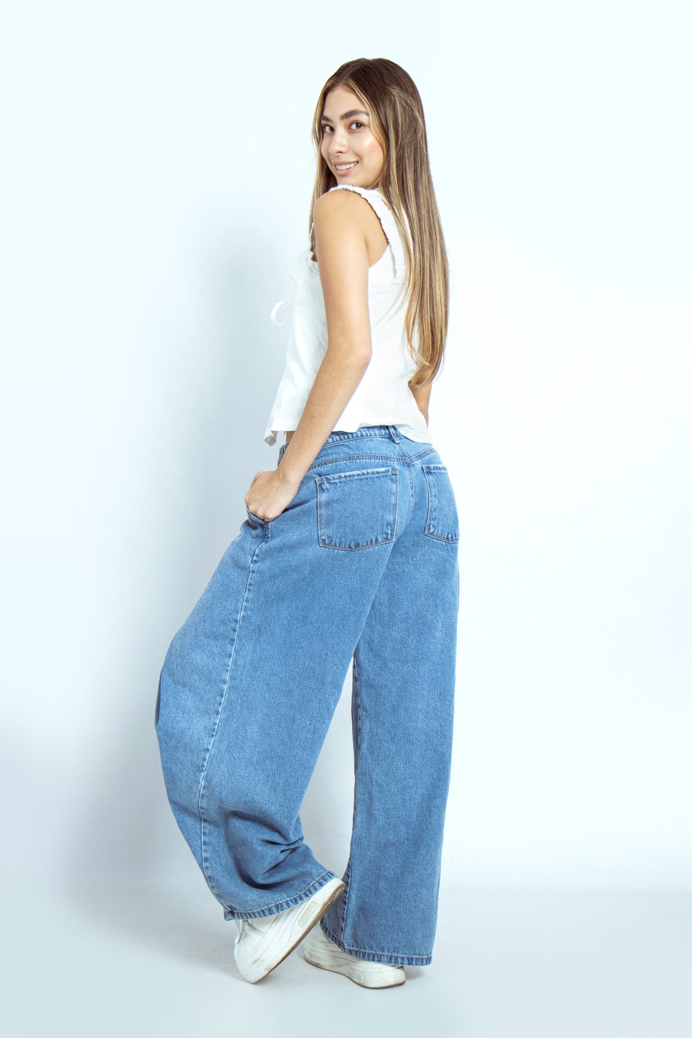 Joy Staz Colombian Jeans Pantalon Silueta Ballon con Pliegues Cruzados y Pretina Asimetrica 716013 Jeans Colombianos