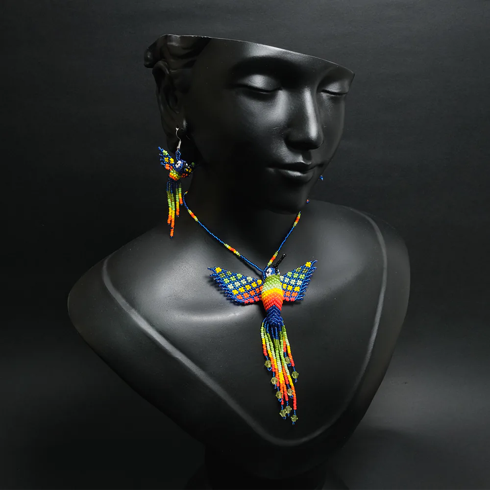 Juego Premium Colibri Prisma Multicolor Collar y Aretes Artesanales en Mostacilla Hecho a Mano C2-05