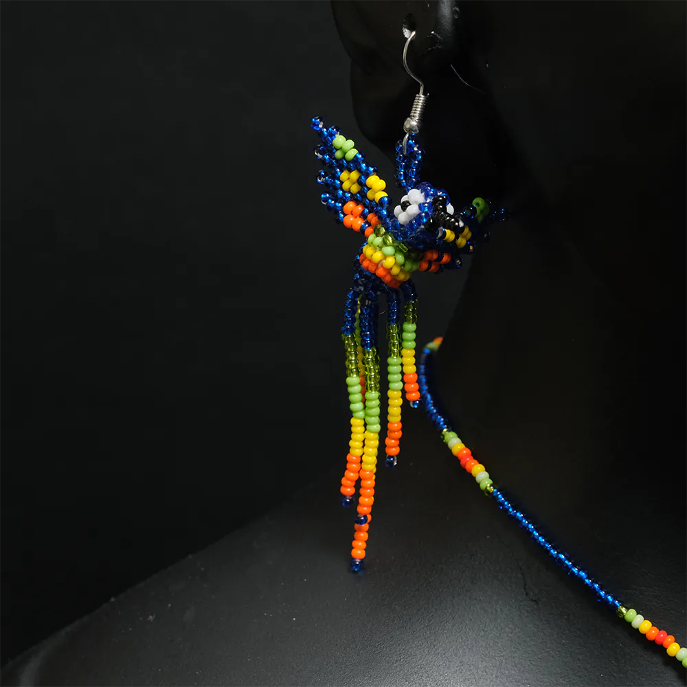 Juego Premium Colibri Prisma Multicolor Collar y Aretes Artesanales en Mostacilla Hecho a Mano C2-05
