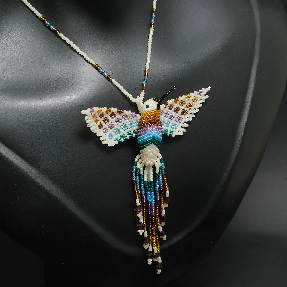 Juego Premium Colibri Perla Celestial Collar y Aretes Artesanales en Mostacilla Hecho a Mano C2-07
