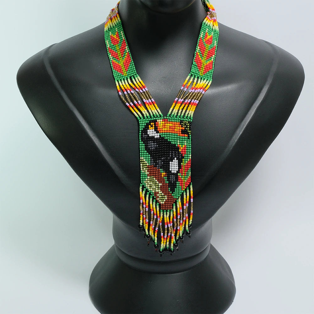 Rainforest Spirit – Pechera Masculina Artesanal con Tucán Tejida en Mostacilla C4-02
