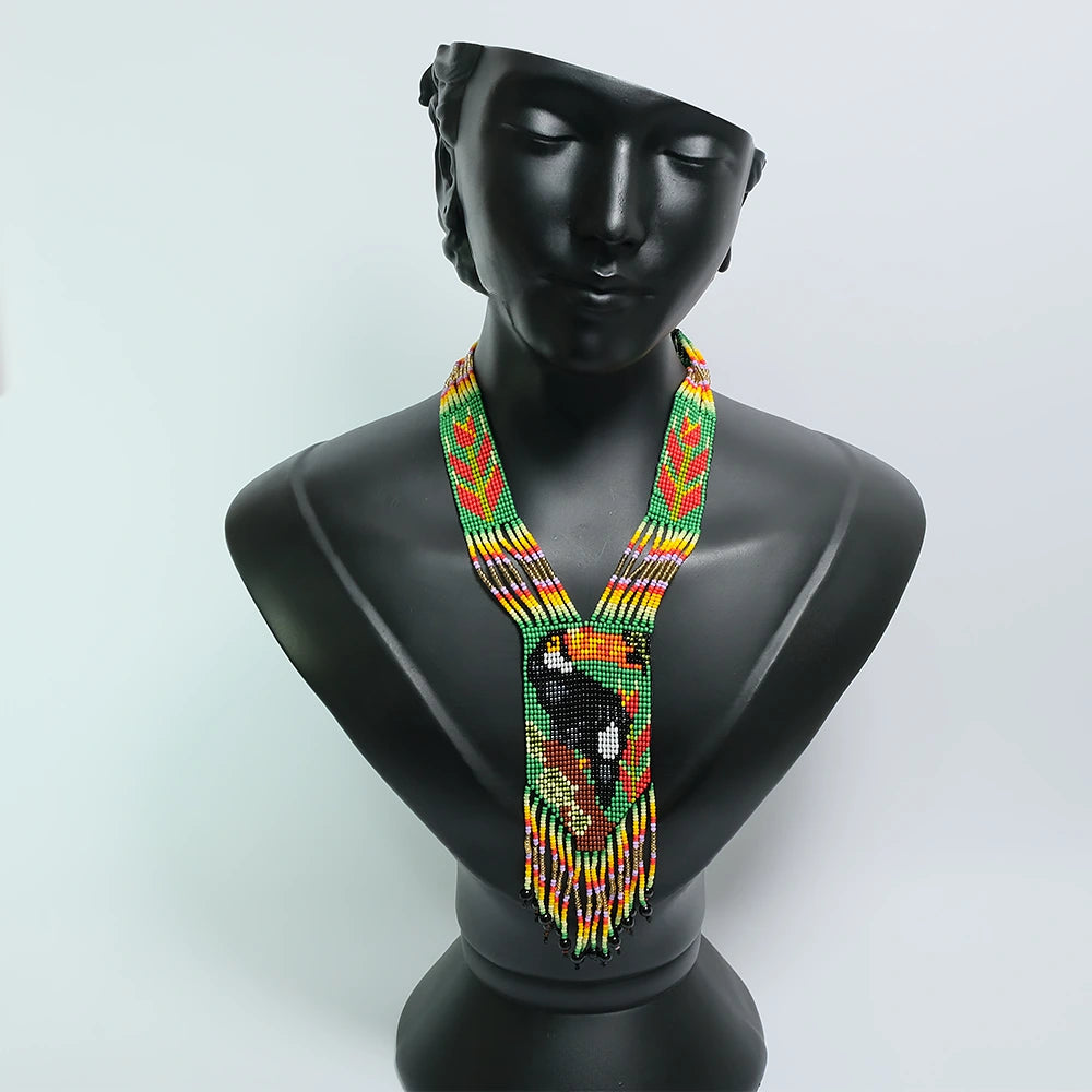Rainforest Spirit – Pechera Masculina Artesanal con Tucán Tejida en Mostacilla C4-02