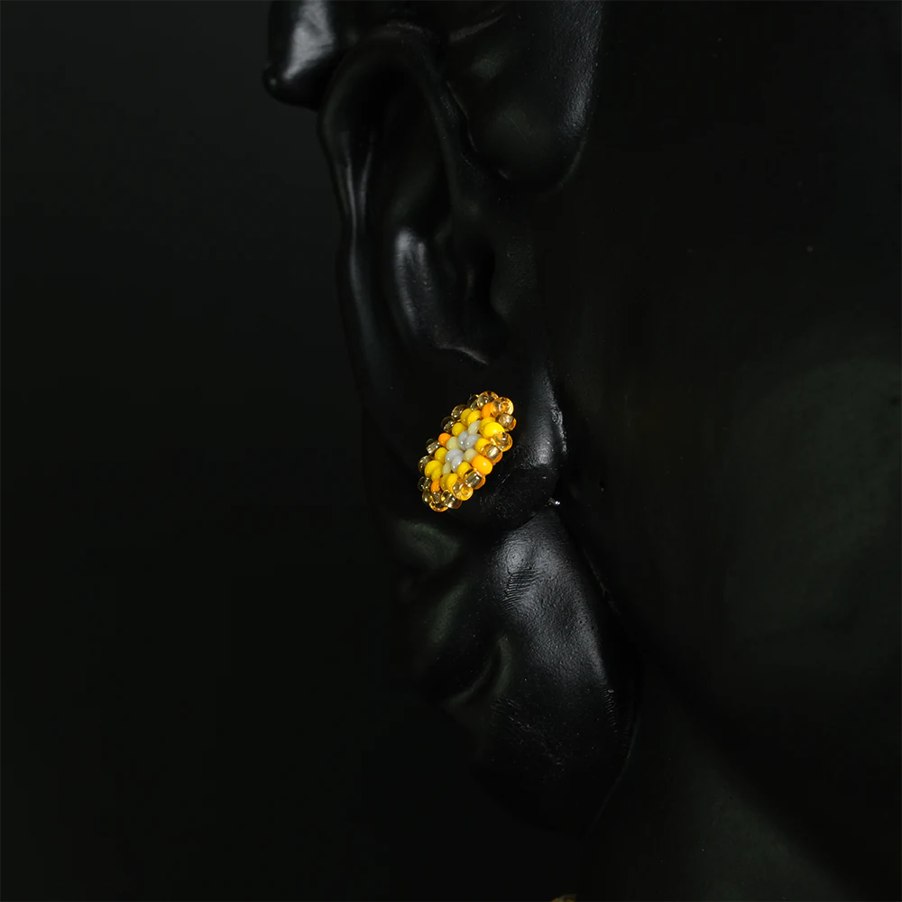 Juego Golden Aura de Gargantilla y Aretes en Mostacillas Doradas C5-02