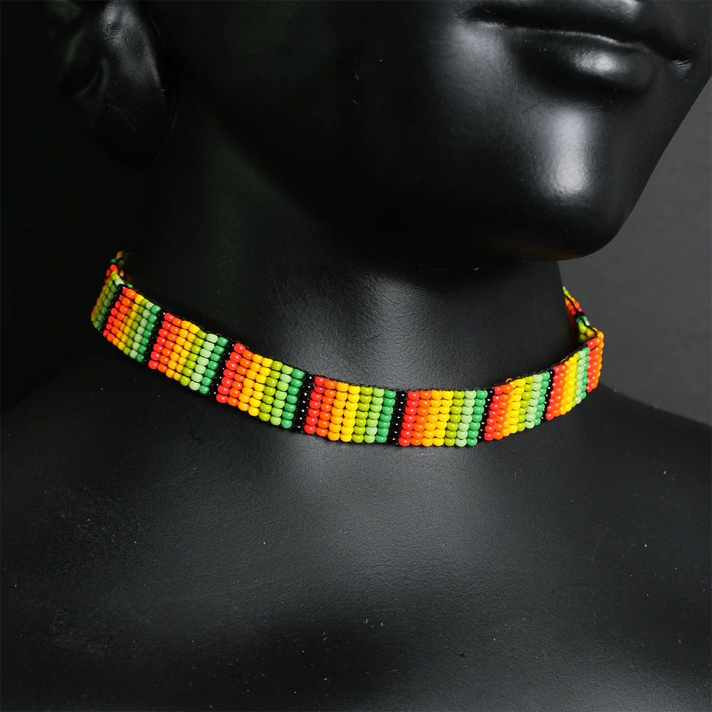 Juego Rasta Glow de Gargantilla y Aretes en Mostacillas Tricolor C5-04