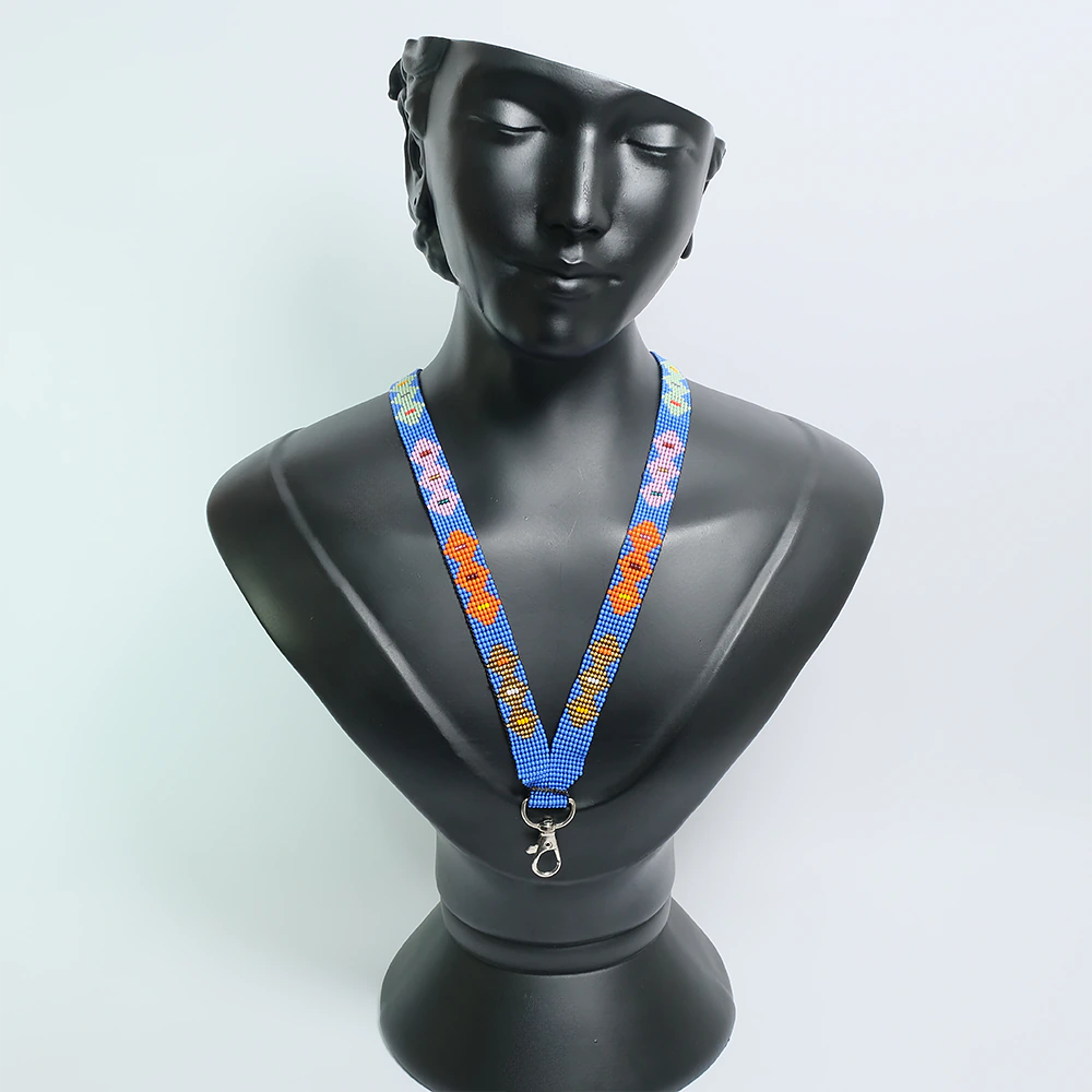 Tira Carnet Premium Royal Indigo Bloom en Mostacilla Hecha a Mano Lanyard para Credencial ID y Llaves con Gancho Metalico C6-12