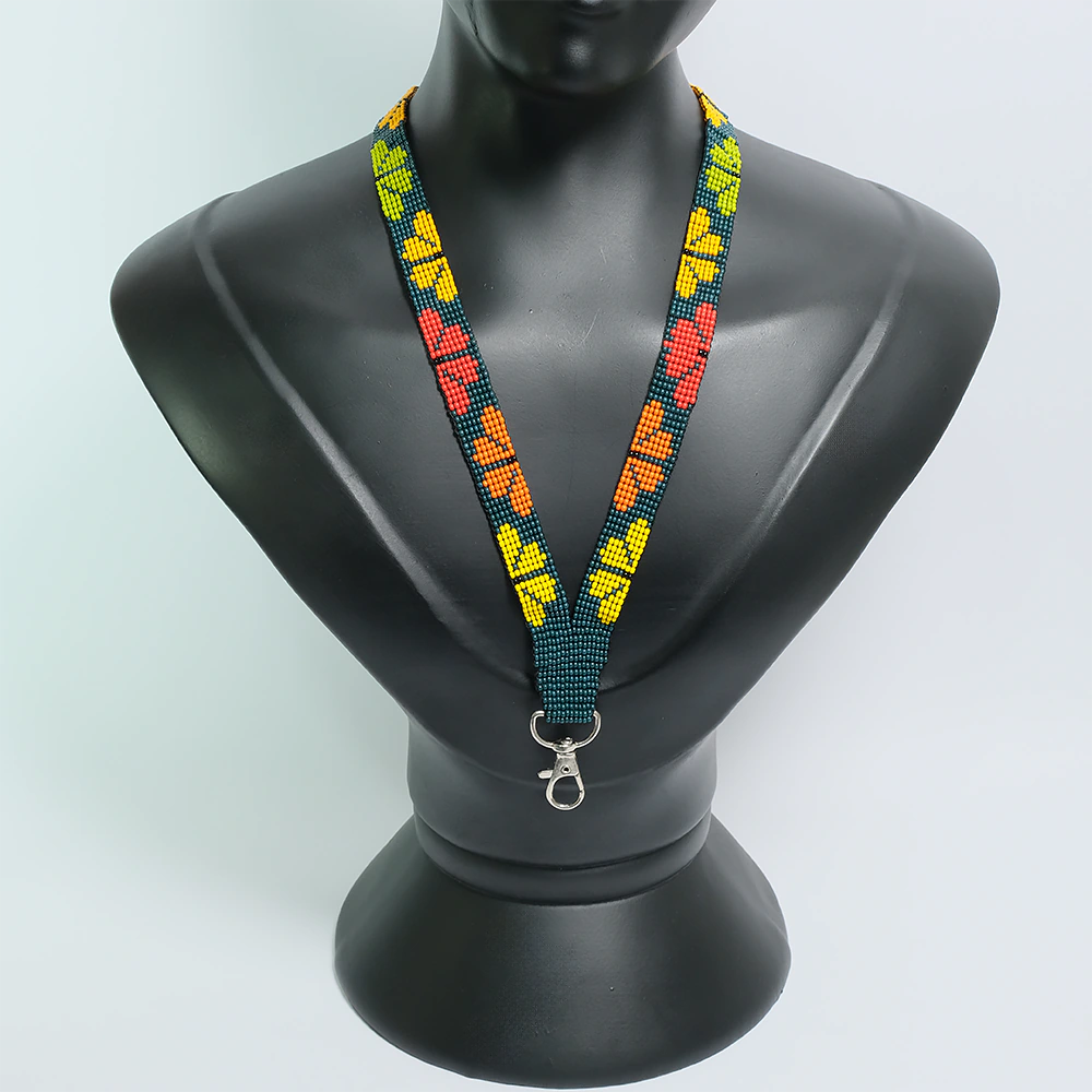 Emerald Ember Prestige Lanyard – Tira Carnet Artesanal Verde con Diseno Floral Multicolor en Mostacilla para Credencial y Llaves C6-20