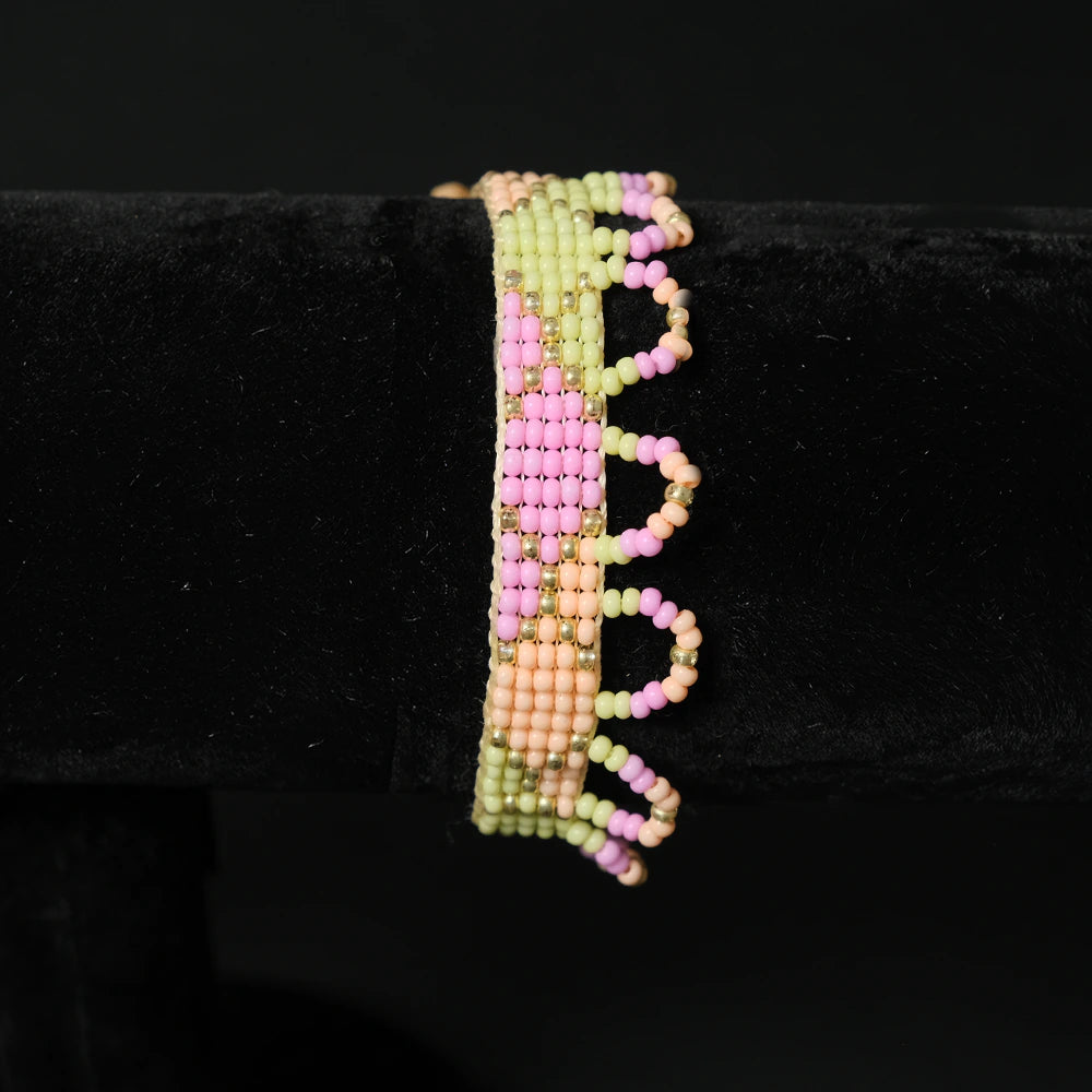 Pulsera Artesanal Pastel en Mostacilla Tejido Geometrico C7-01