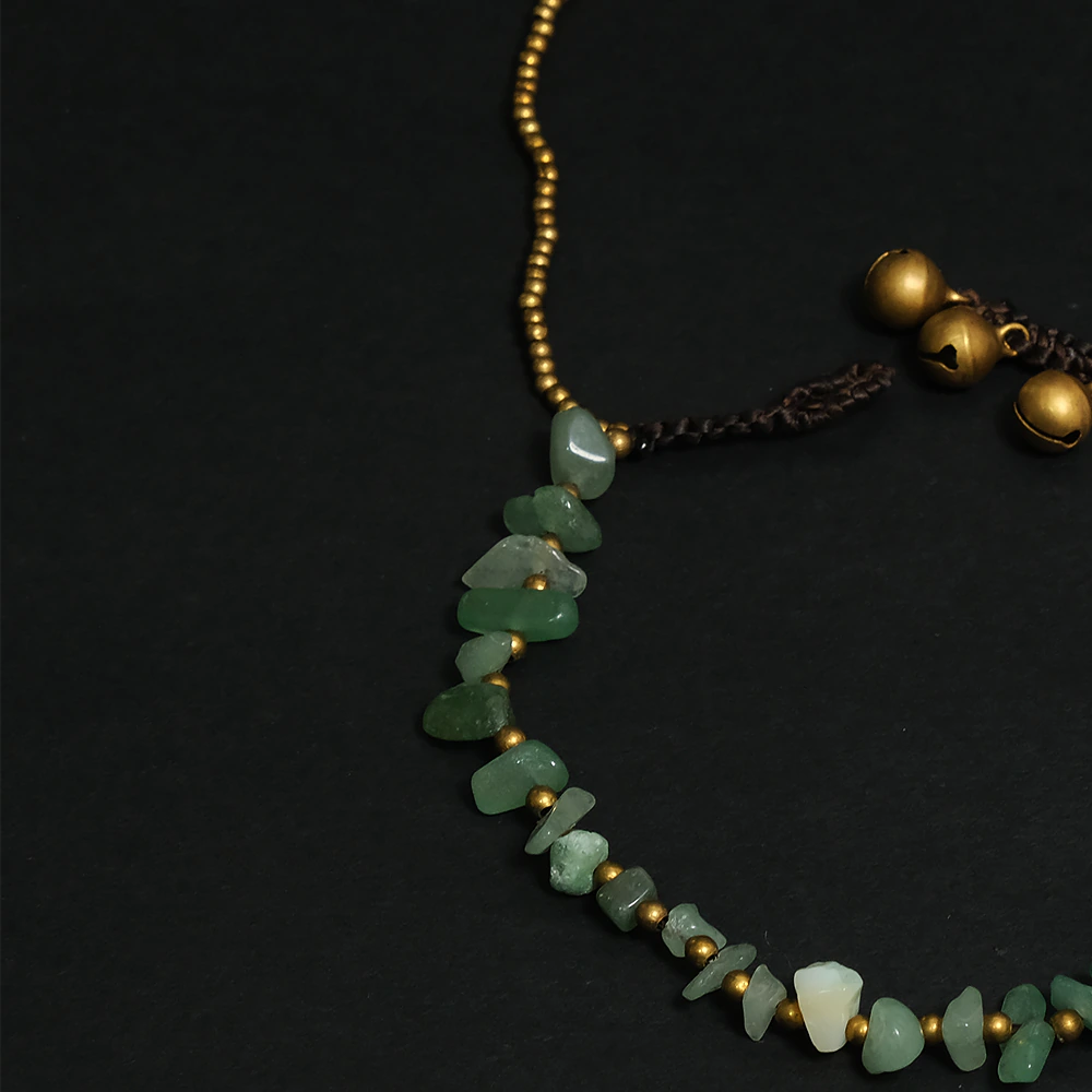 Emerald Serenity Luxe Bracelet – Tobillera Artesanal Verde en Piedra Natural Ajustable Estilo Boho Chic C8-06