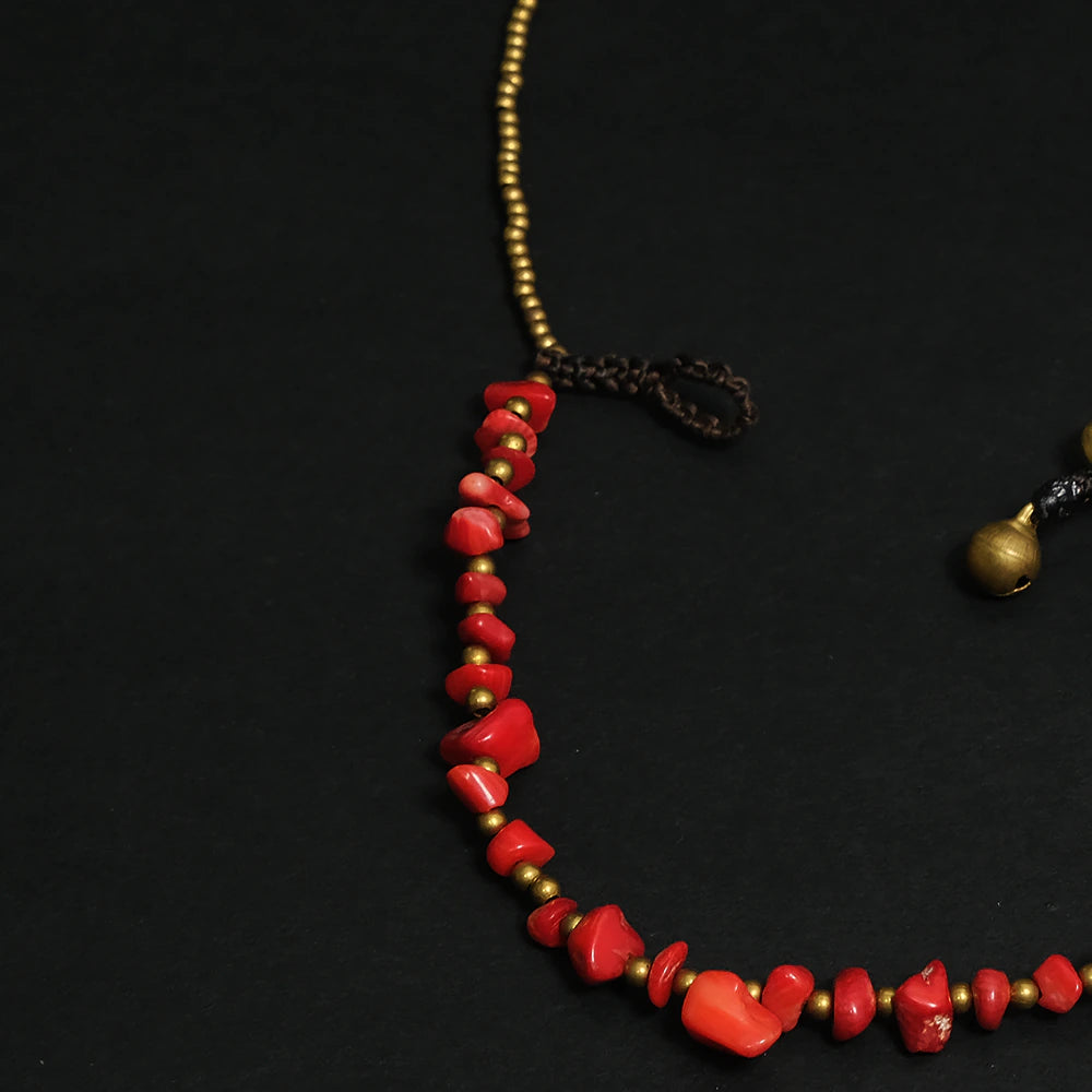 Crimson Flame Coral Bracelet – Tobillera Roja de Piedra Natural Ajustable Estilo Boho con Detalles Dorados C8-15