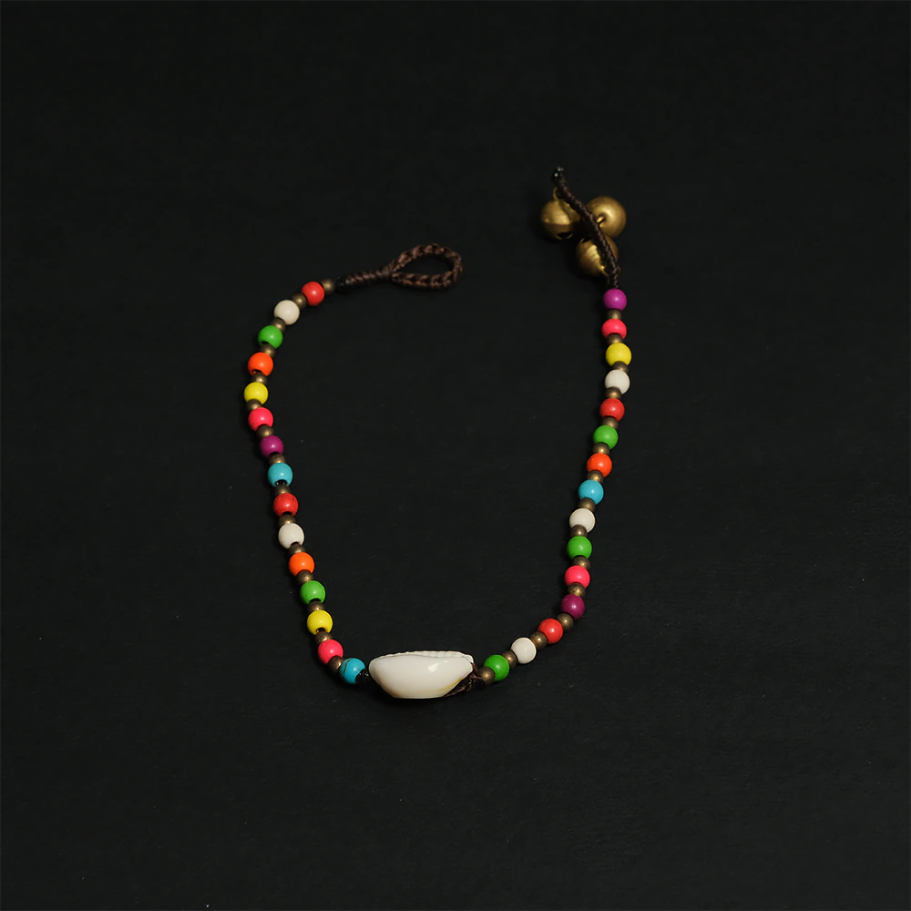 Rainbow Spirit Anklet – Tobillera Multicolor con Concha Natural y Detalle Dorado Ajustable C8-18