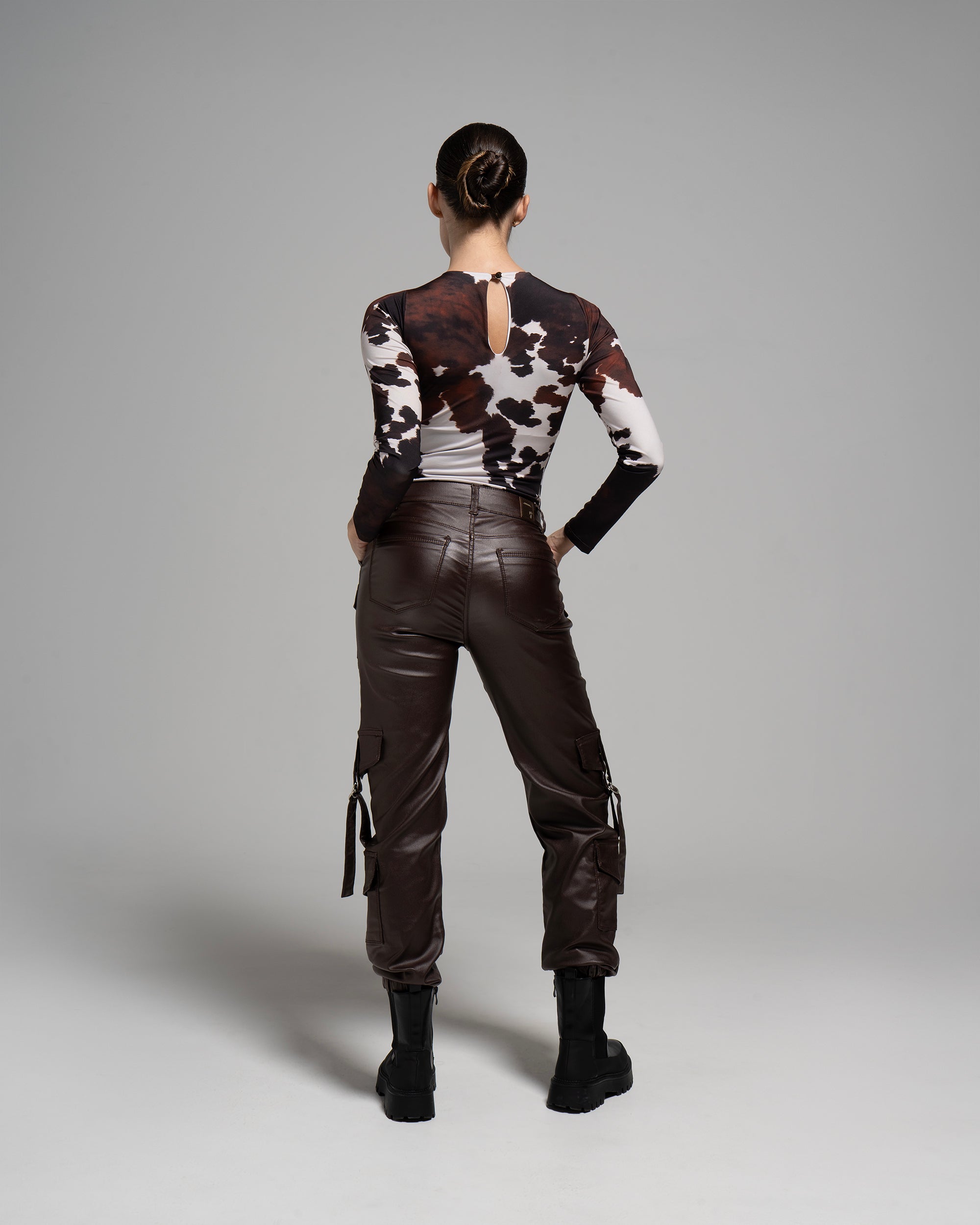 UPFEMME JOGGER MOKKA ENCERADO REF UP-2542