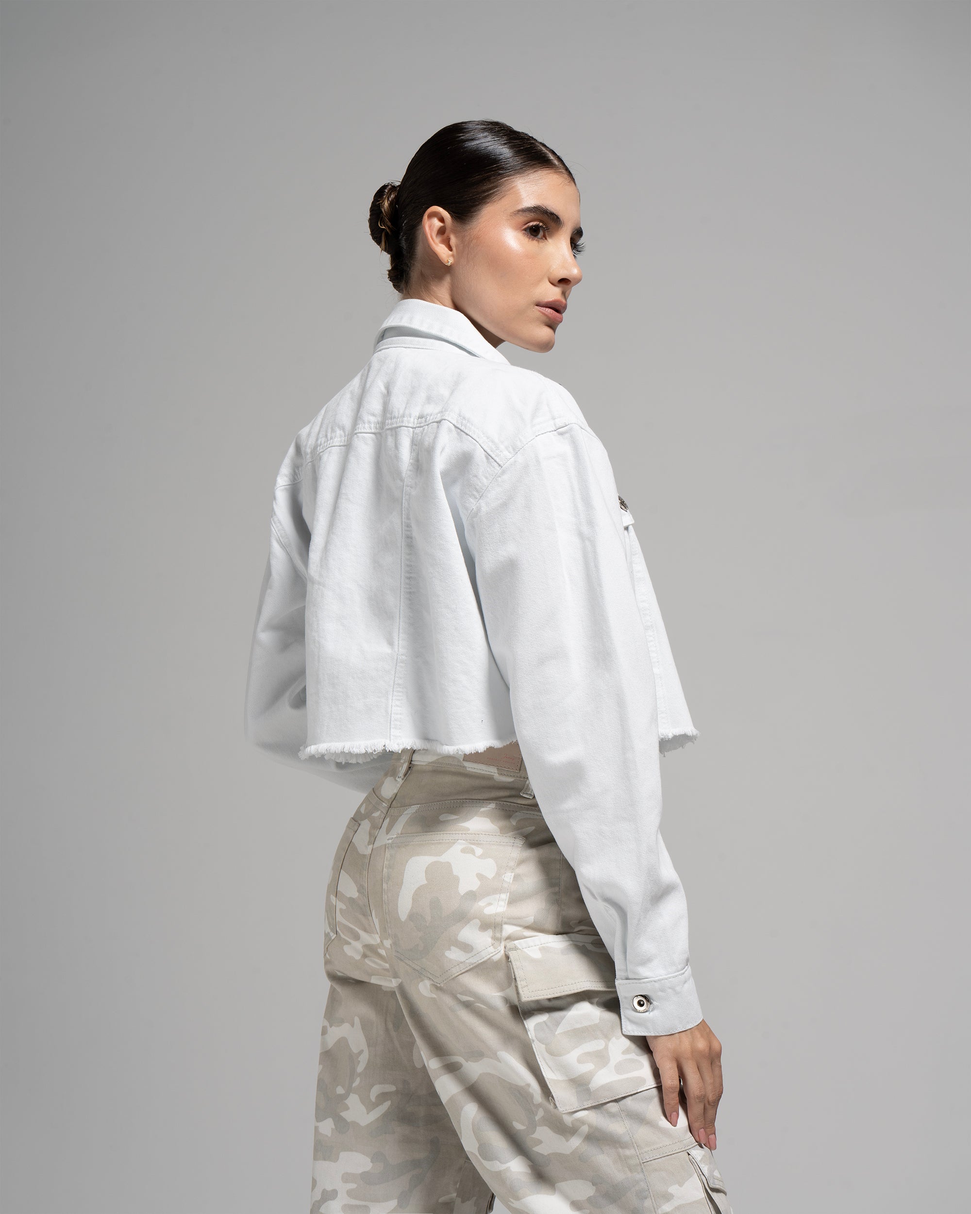 UPFEMME CHAQUETA CON TACHES REF UP-2106