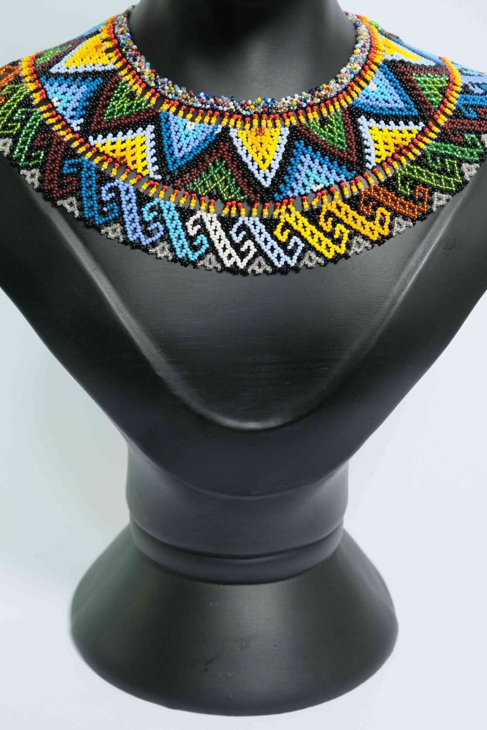 Collar Aurora Ancestral de Chaquiras Multicolor | Gargantilla Etnica Artesanal A1-02