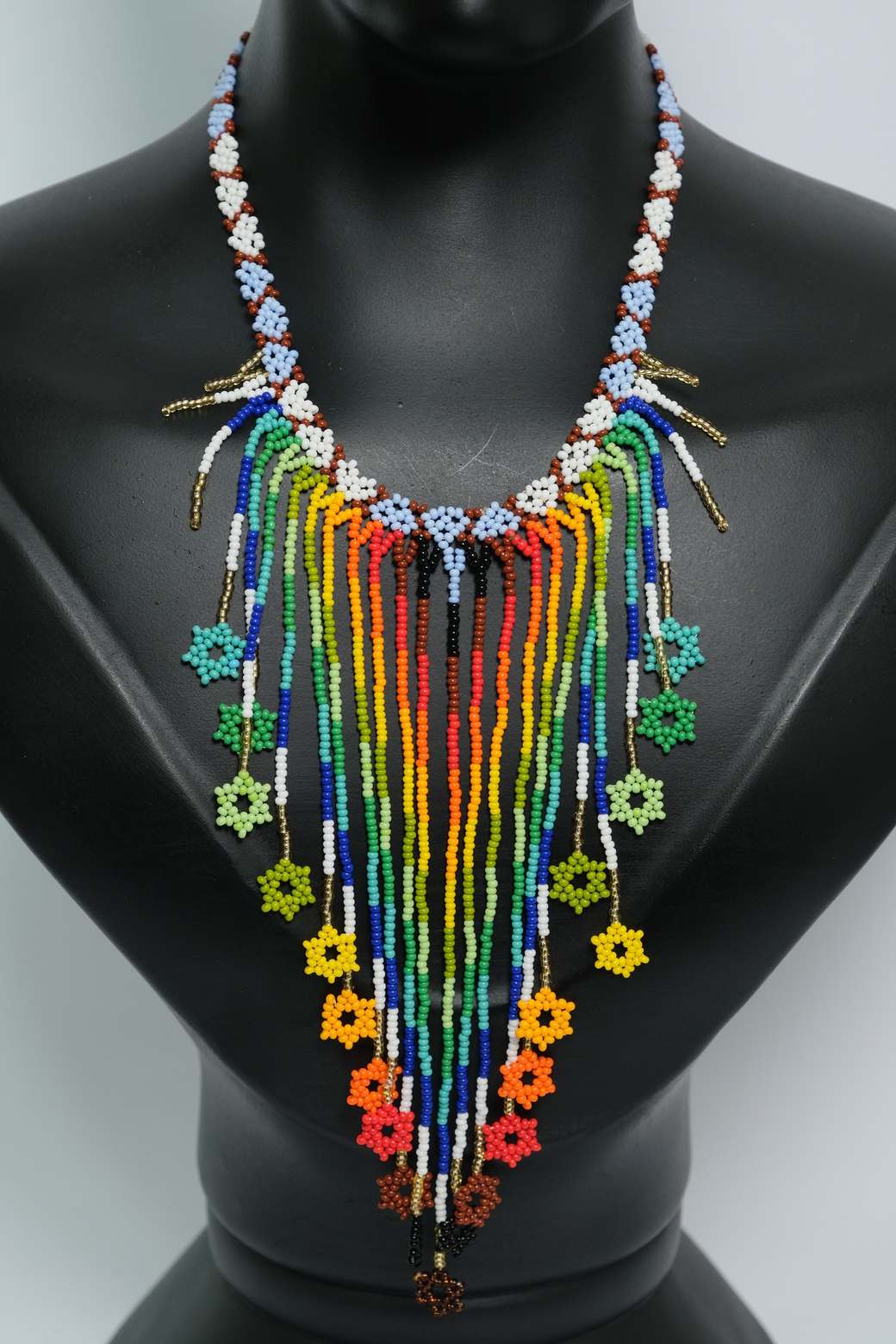 Rainbow Cascade Ancestral™ – Collar Artesanal de Chaquiras Multicolor Statement B8-01