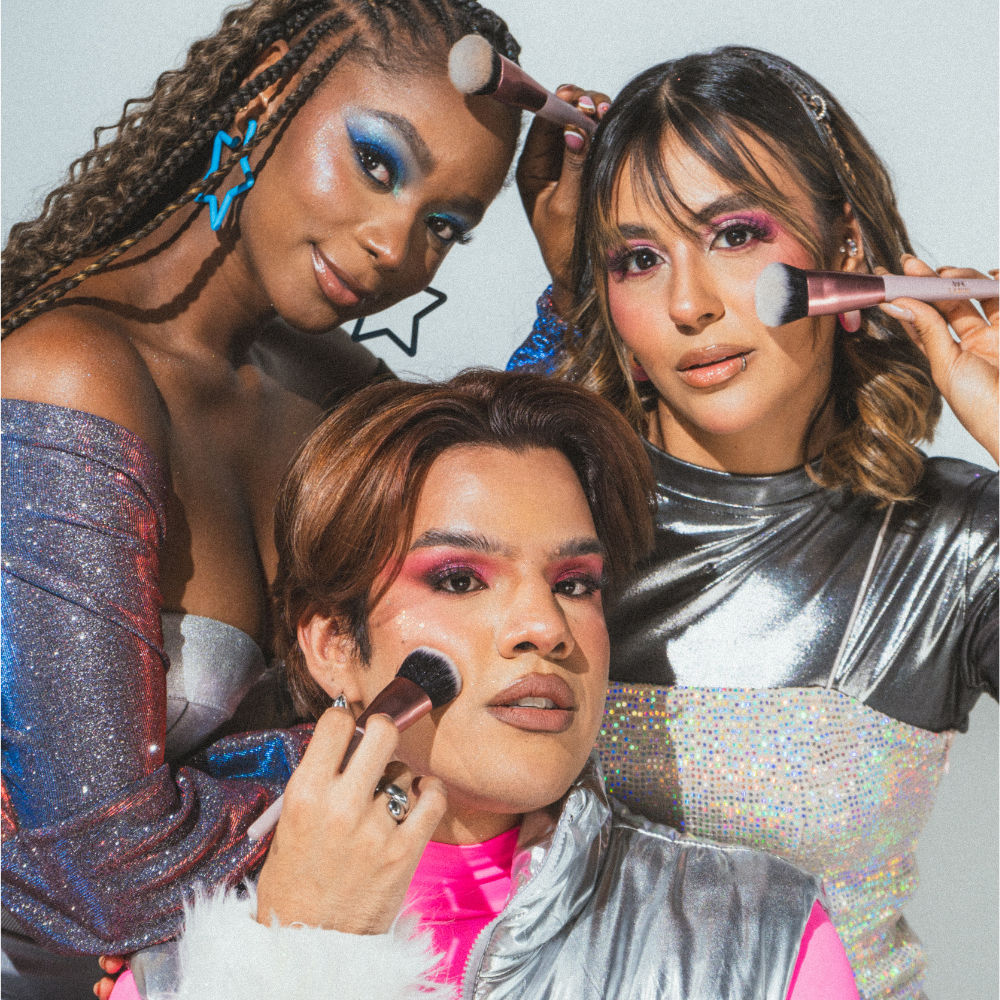 Anik Makeup Iconi-K Brush Ani-K x Juanito