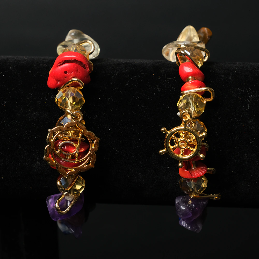 Pulsera Sunset Compass con Cristales Dorados y Dijes Nauticos E3-07