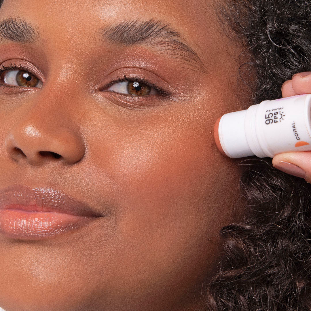 Ollie Barra 3 en 1 Rubor, Labial y Sombra FPS 95