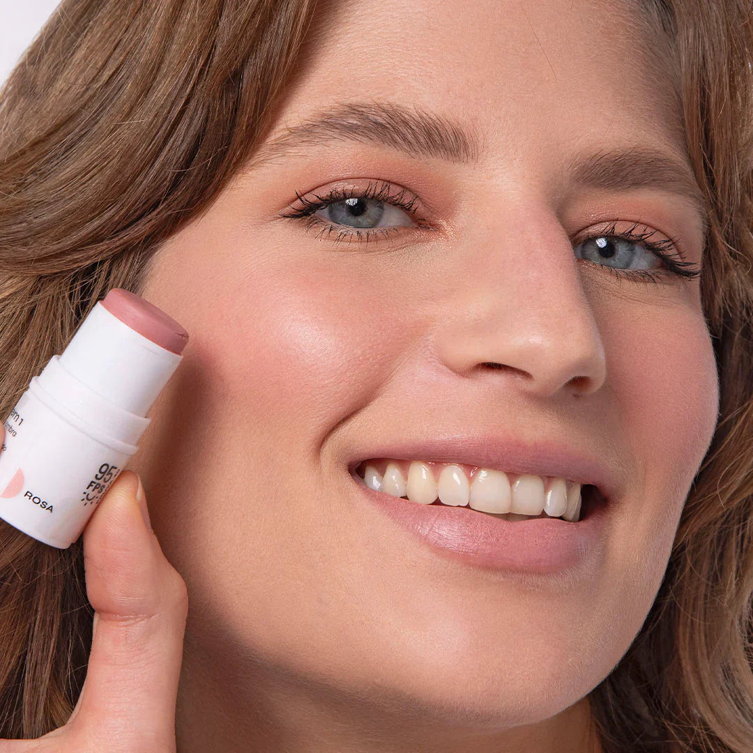 Ollie Barra 3 en 1 Rubor, Labial y Sombra FPS 95