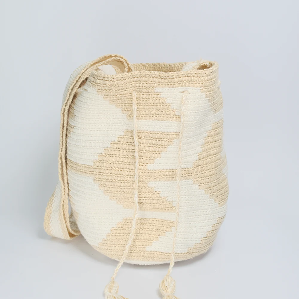 Bolso Mediano Wayuu Ivory Sand Tejido Artesanal Elegante G2-01