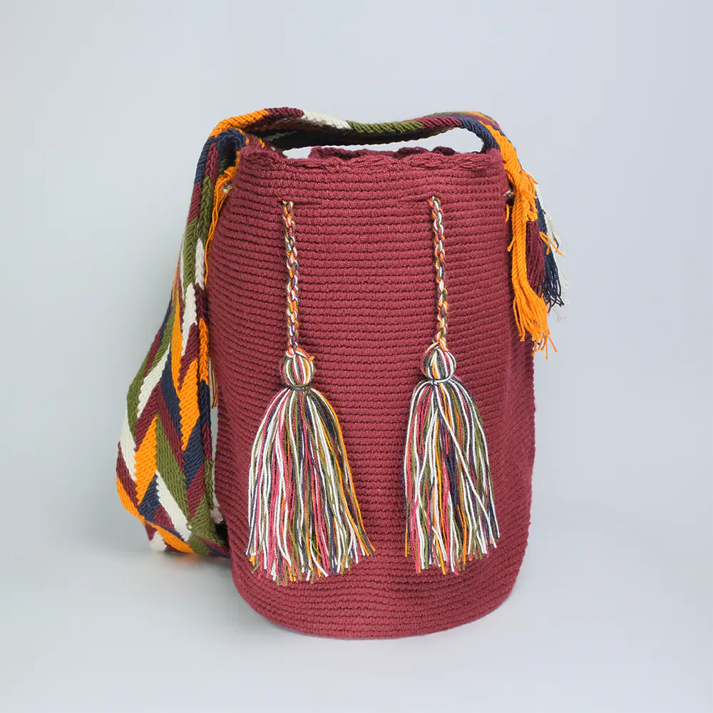 Mochila Tradicional Lisa Wayuu Burgundy Tejida Artesanal G5-03