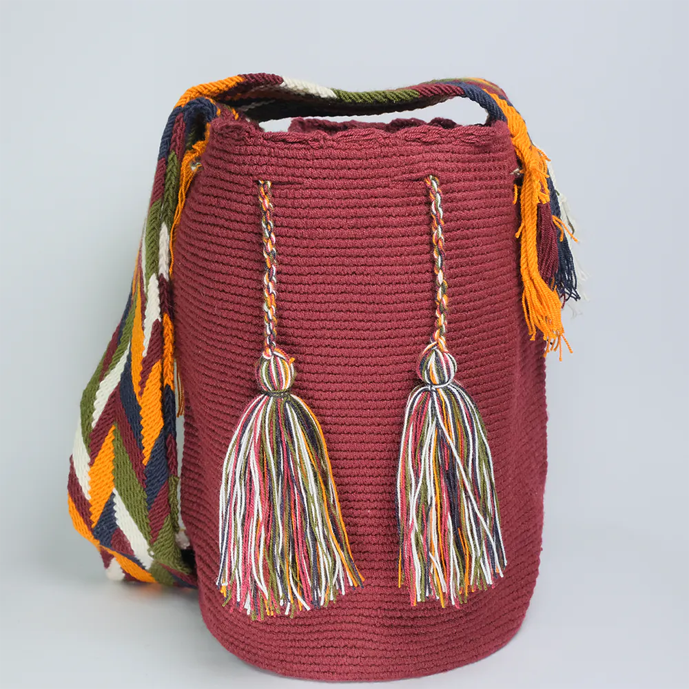 Mochila Tradicional Lisa Wayuu Burgundy Tejida Artesanal G5-03