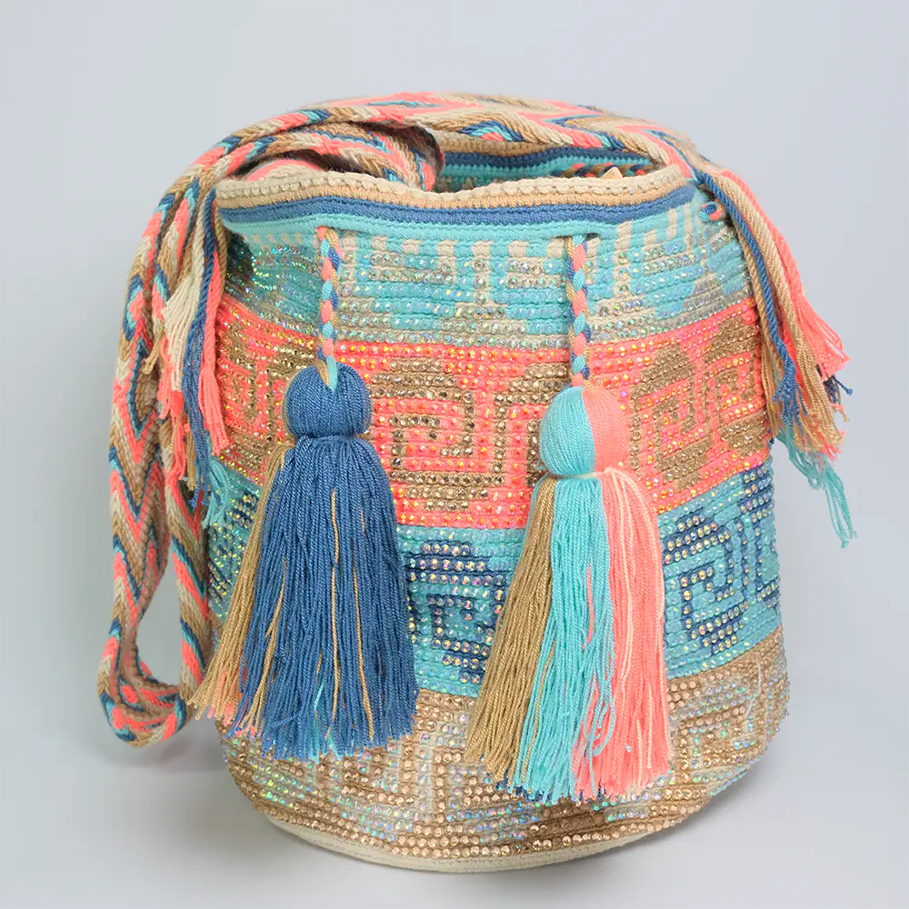 Mochila Wayuu Murano Glow Tejida Artesanal con Brillo G7-01