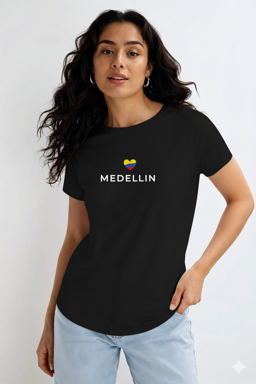 Camiseta Básica “Medellín Heart”