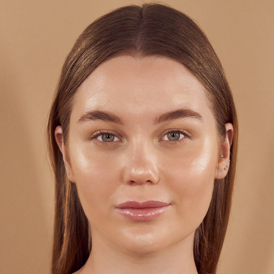 ATENEA ILUMINADOR CREMOSO EN BARRA COLLECTION