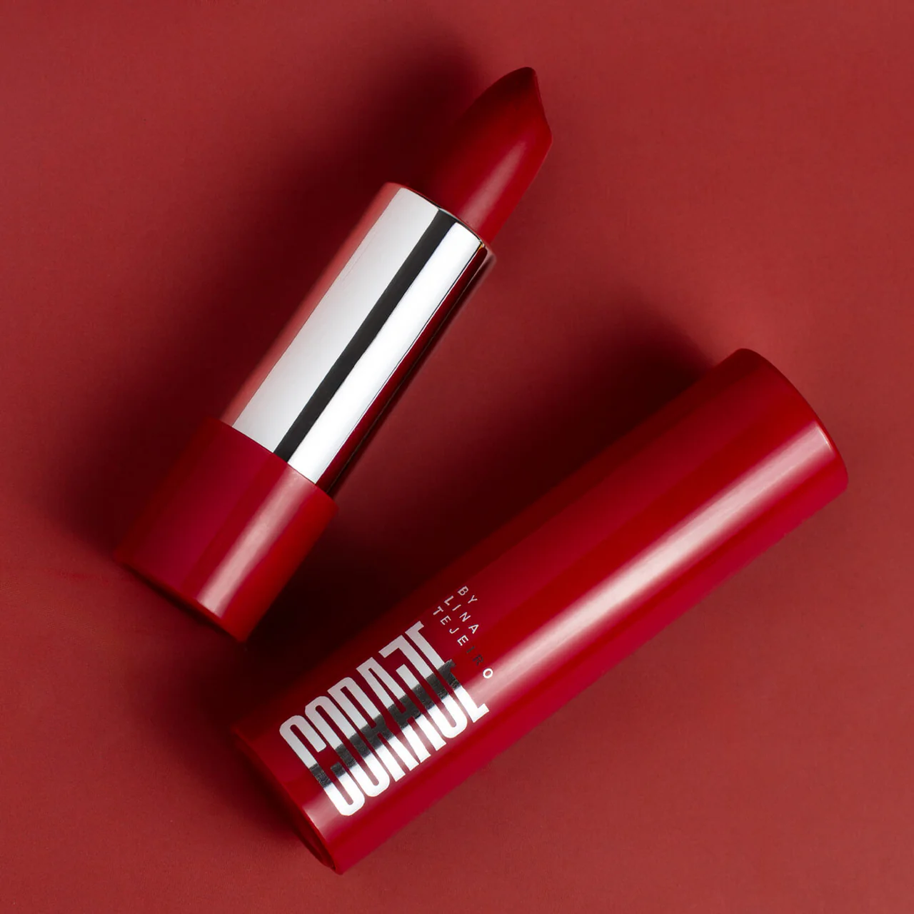 Coraje Labial Sexy Red 3.3gr Lina Tejeiro