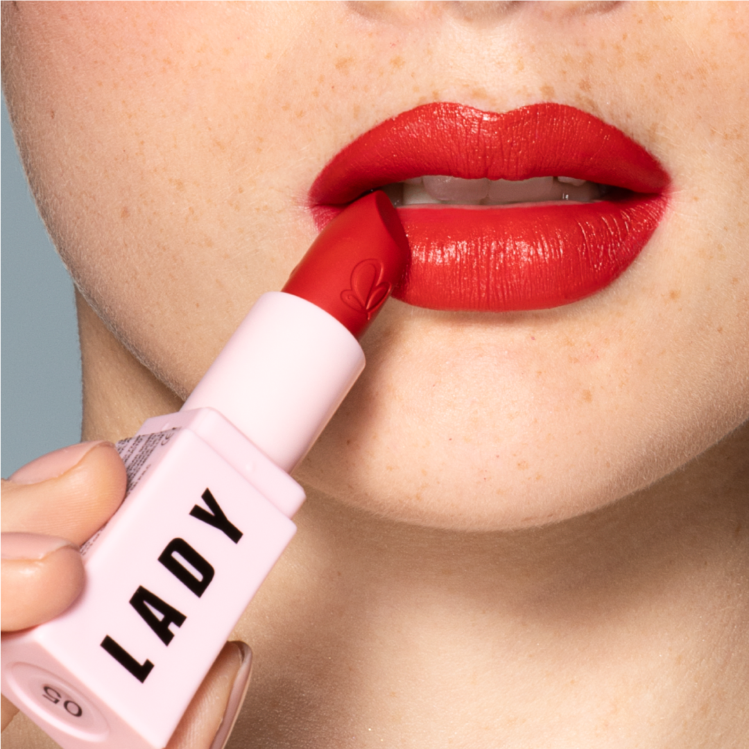 ANYELUZ LABIAL EN BARRA LADY