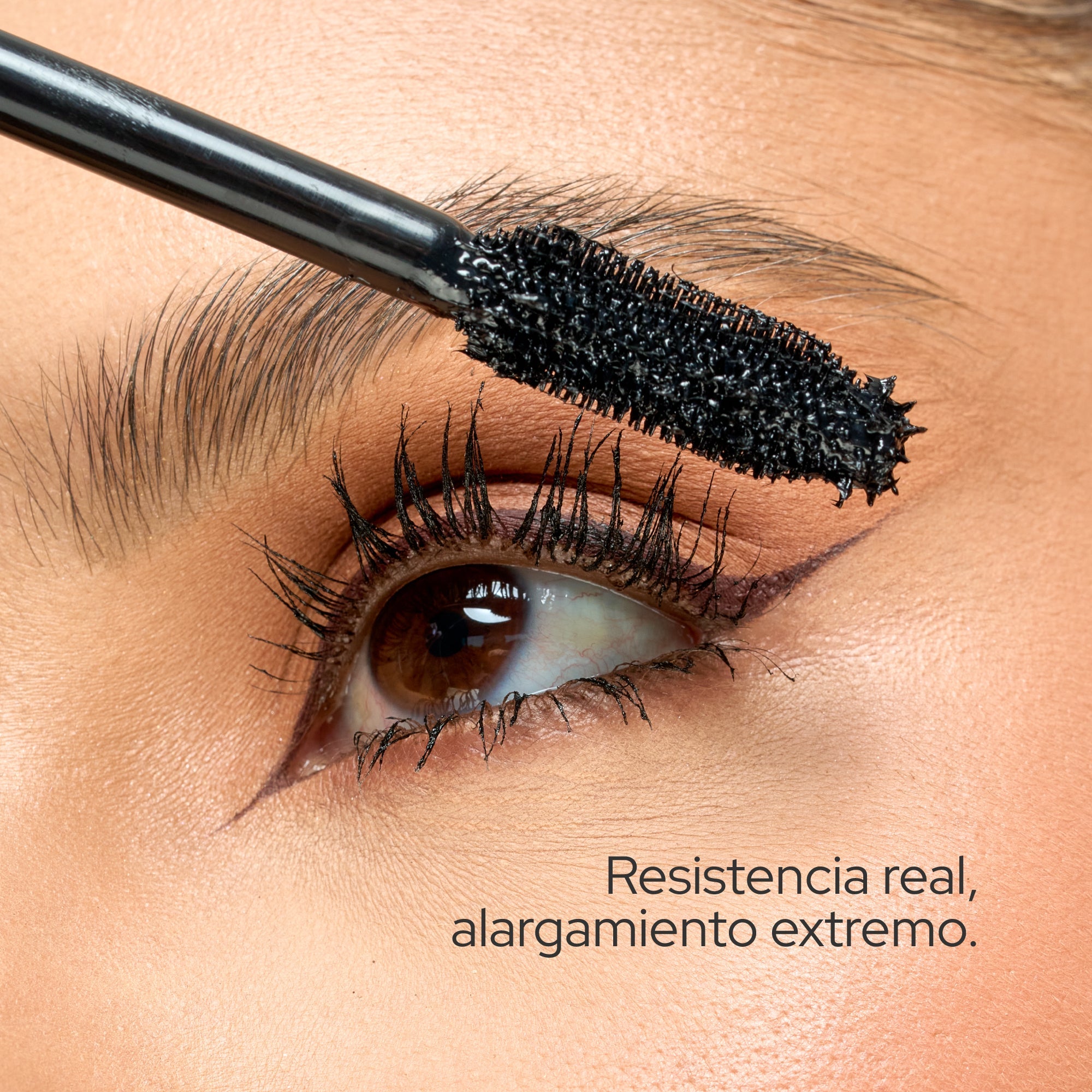 ANYELUZ MAKEUP PESTANINA WATERPROOF LARGO IMPACTANTE