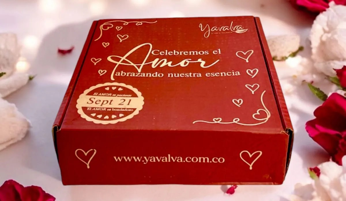 Yavalva Kit Amor (Shampoo Herbal Yavalva x400gr, Locion Bio x 250gr, Tratamiento x 400gr, Serum x 60ml y Perfume Capilar x 30ml)