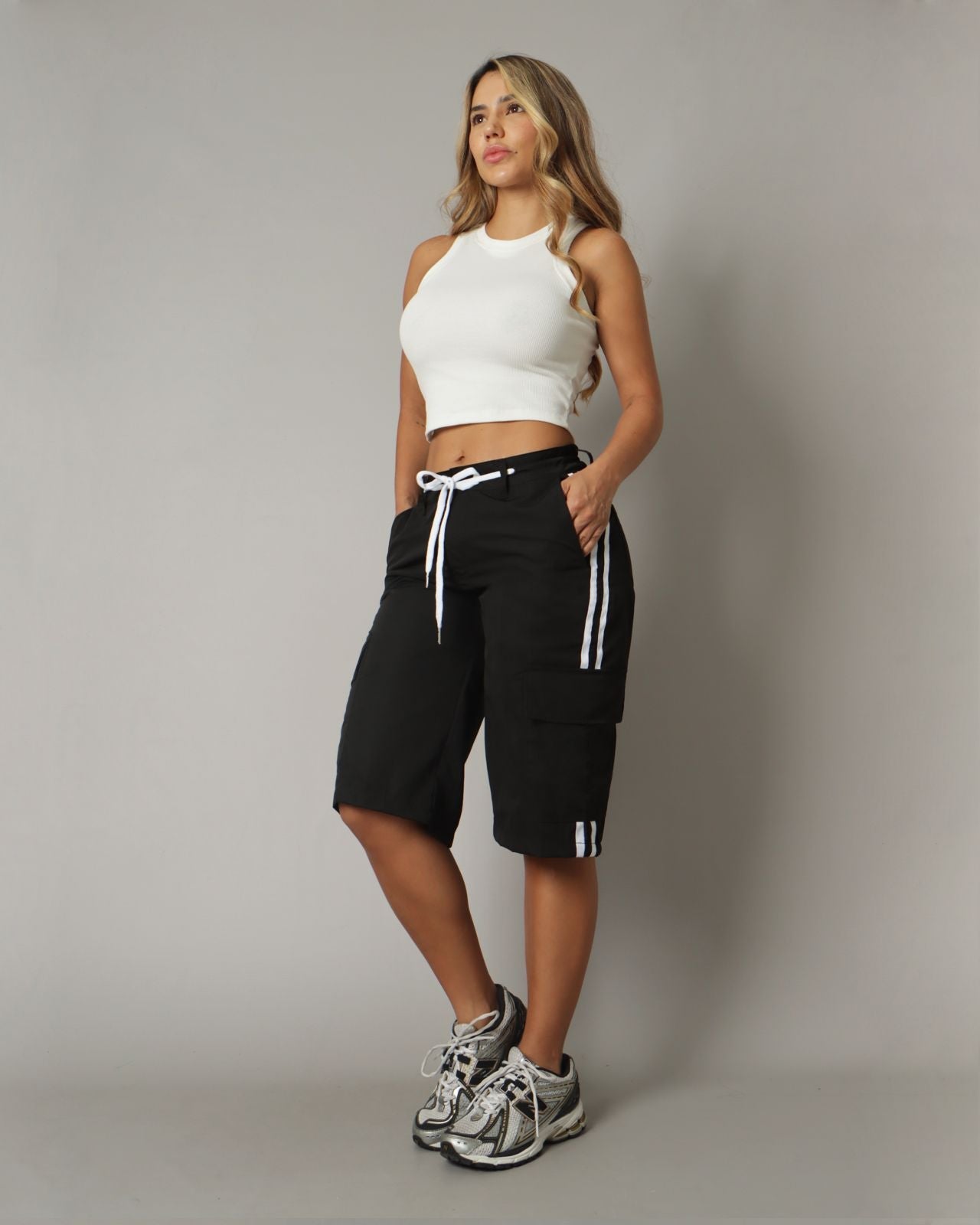 Joy Staz Bermuda Cargo con Sesgos a los Lados - 764015
