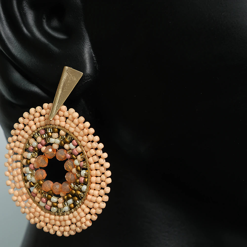Aretes artesanales Halo Albaricoque beige dorado elegantes Z2-10