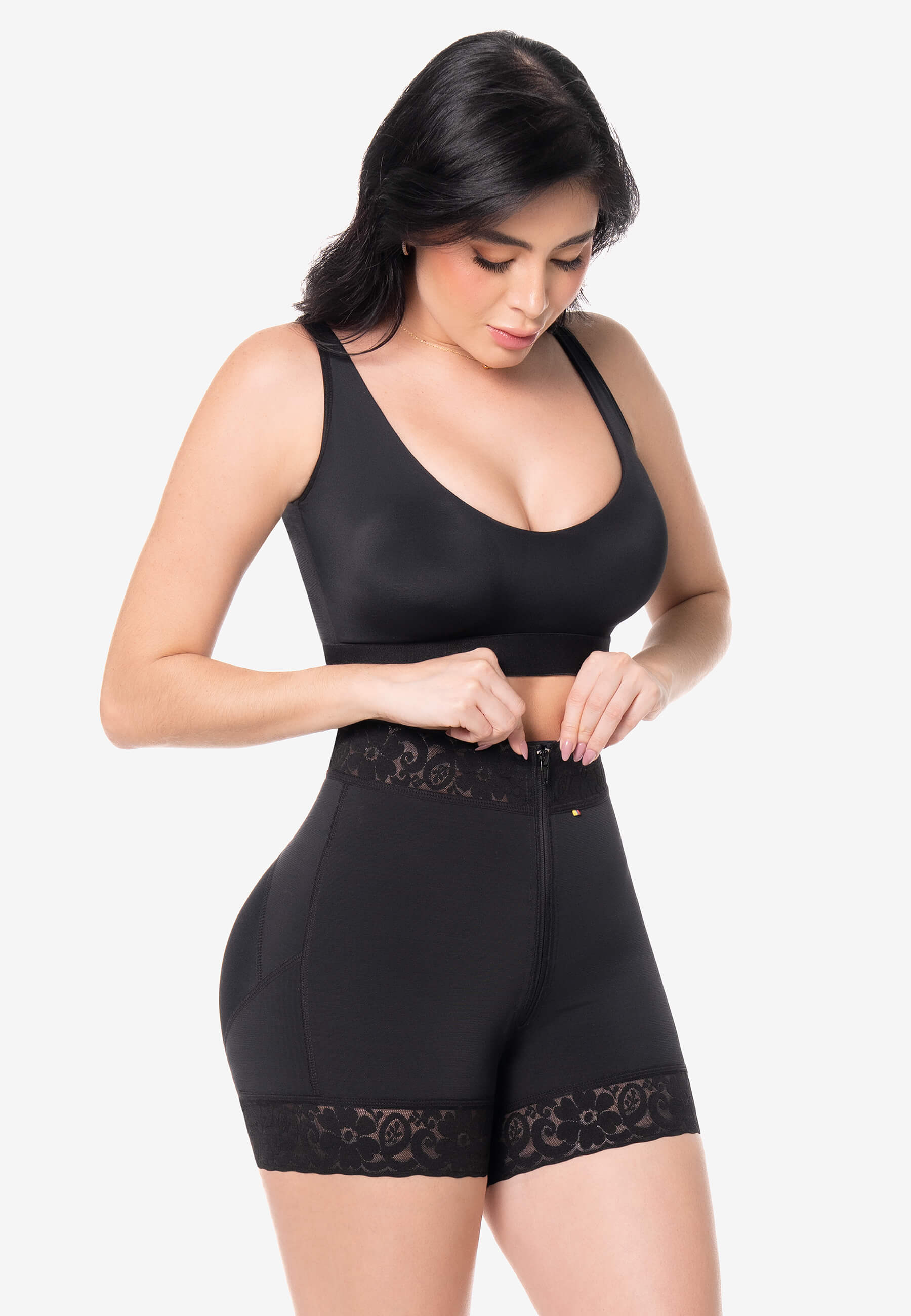 Curvia Short Emma cachetero costillero con realce Negro