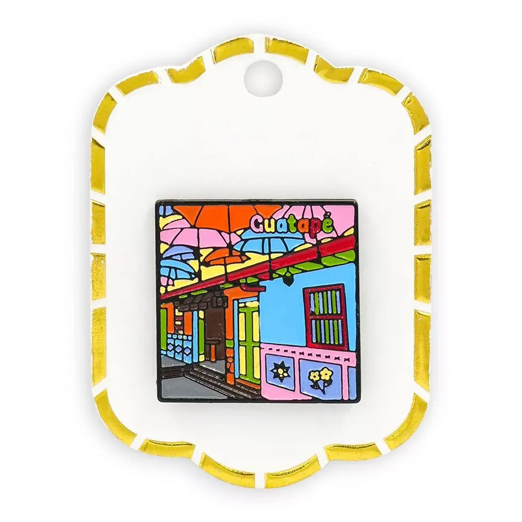 Pin metalico Guatape Sombrillas PE-02