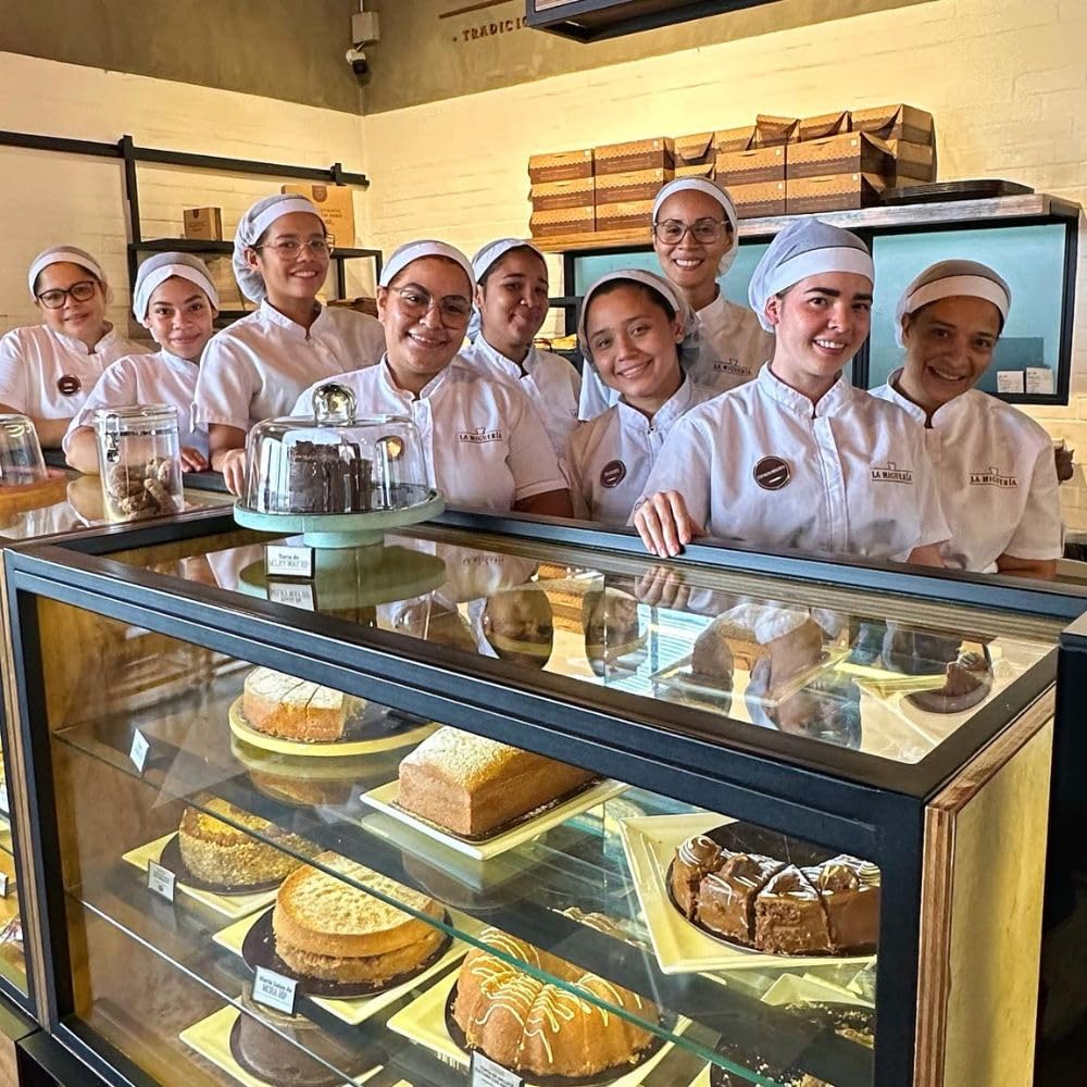 Pan La migueria con queso snack cake