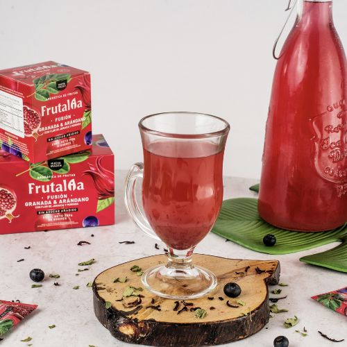 Liquid herbal fruit tea (30 tea bags) Frutalia aromatica de frutas colombia Fruit Tea Sampler, Pomegranate Blueberry, Peach Caramel and herbal fruits, aromaticas